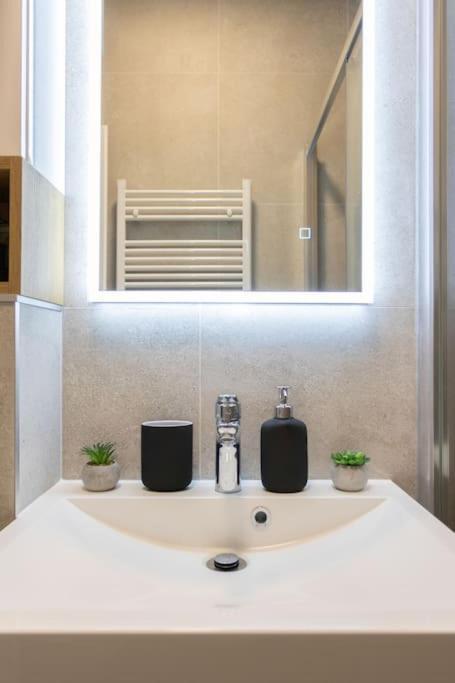 Апартаменты Flat4Us#Cozy#Freeparking#5People Загреб Экстерьер фото