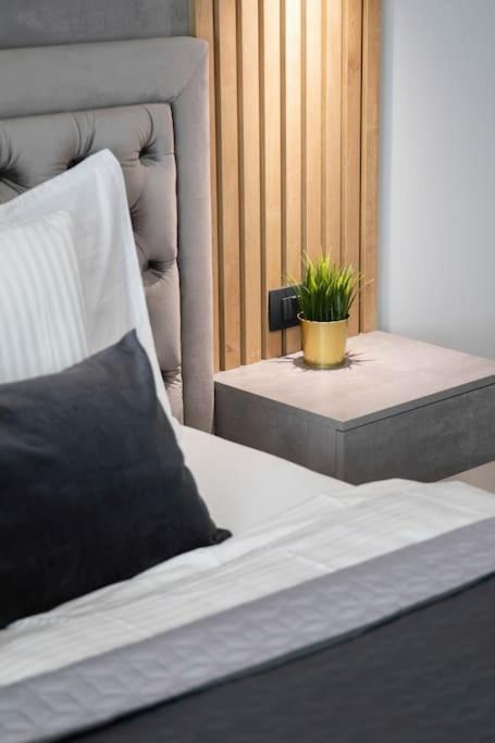Апартаменты Flat4Us#Cozy#Freeparking#5People Загреб Экстерьер фото